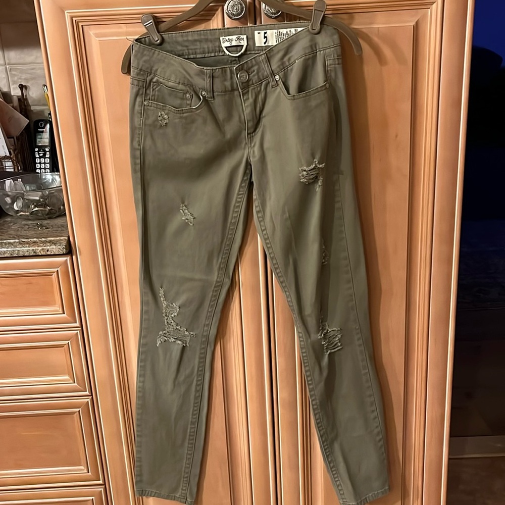 Indigo Reign khaki color skinny jeans